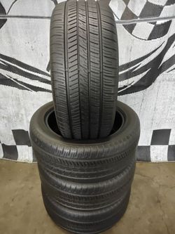 255/50r19 Yokohama YK 740 GTX All Season Tires
