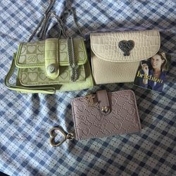 Women’s Wallets