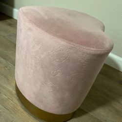 hello Kitty Vanity Chair 