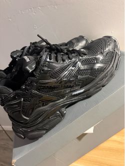 Mens Balenciaga Runner