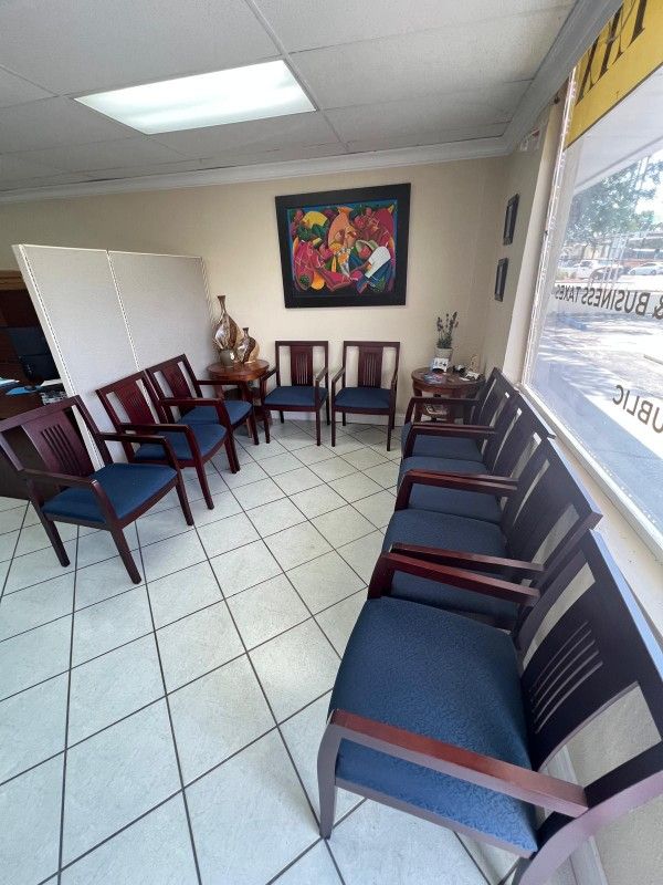 Office Desks And Chairs