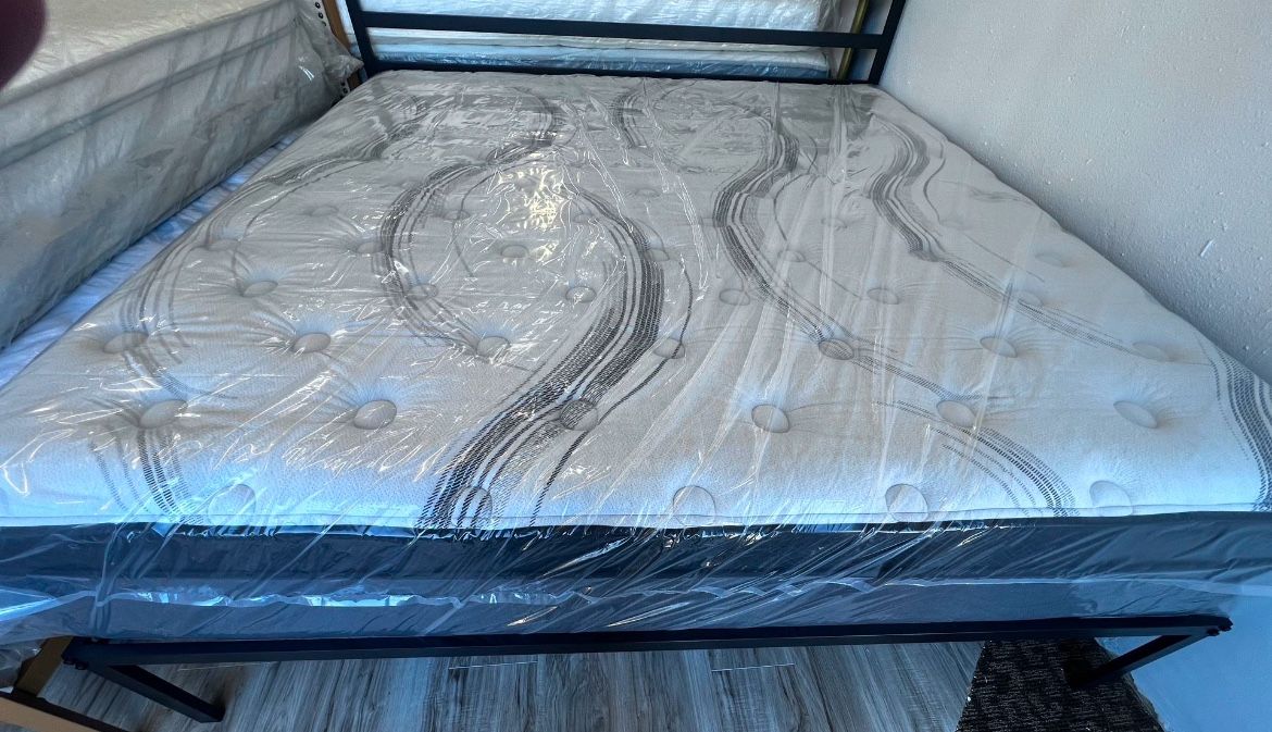 Texas Made Kings Size Hybrid Mattress. Excellent Quality And Comfort. Get Its Box Spring For Extra $49 ⭐️ Best Deals In Town