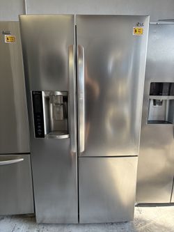 LG 36” SIDE BY SIDE REFRIGERATOR FOR SALE