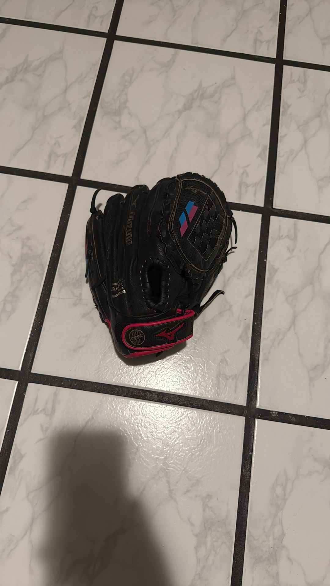 Mizuno youth Softball Glove