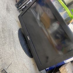 Sanyo 32” Not 4k Not Smart 