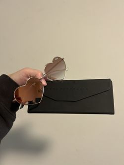 Quay Australia Heart Sunglasses