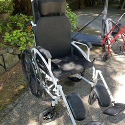 Adjustable Manual Highend Wheel Chair