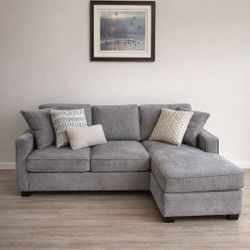 Willow Chofa Sectional - Like New - No Pets - Receipt Included (Purchased Summer 2024)