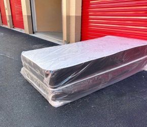9” Twin Hybrid Mattress Set