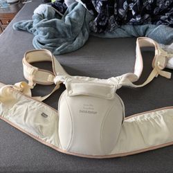 Bebámour Baby Carrier 