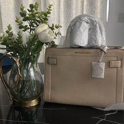 New Mk Purse