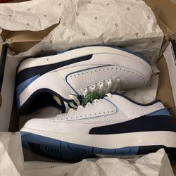 Air Jordan 2 Retro Low, Midnight Navy
