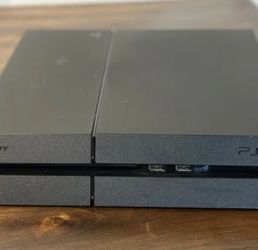 Playstation 4 And Spiderman Game