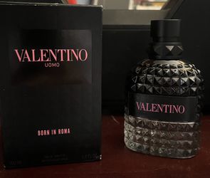 Valentino Born In Roma Cologne