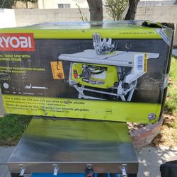 10in Table Saw With Steel Stand