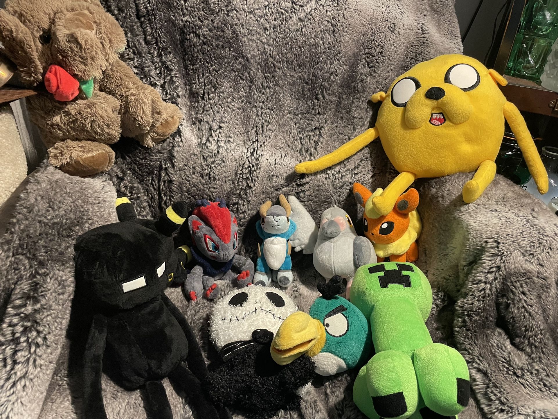 11 Lot Of Stuffed Animals 🧸 5 Pokémon 1 Jake The Dog 2 Mind Craft 6