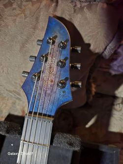 Kieth merrow artist signature km 3 ( schecter) crimson blue
