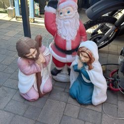 Christmas Yard Decorations