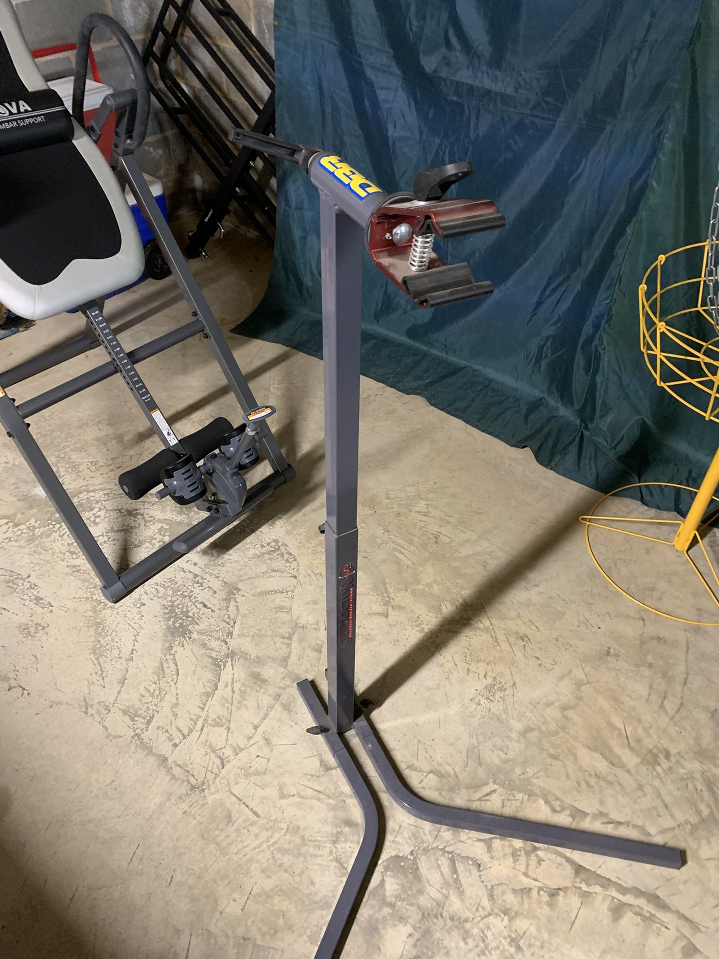 Bicycle Maintenance Stand