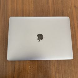 Apple MacBook Air M1