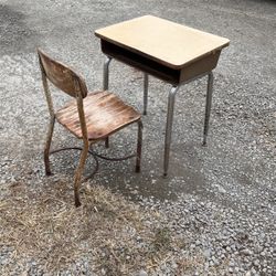 Old Style School Desk And Chair for Sale in Mulino OR OfferUp