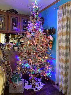 Snowy Tree 6ft