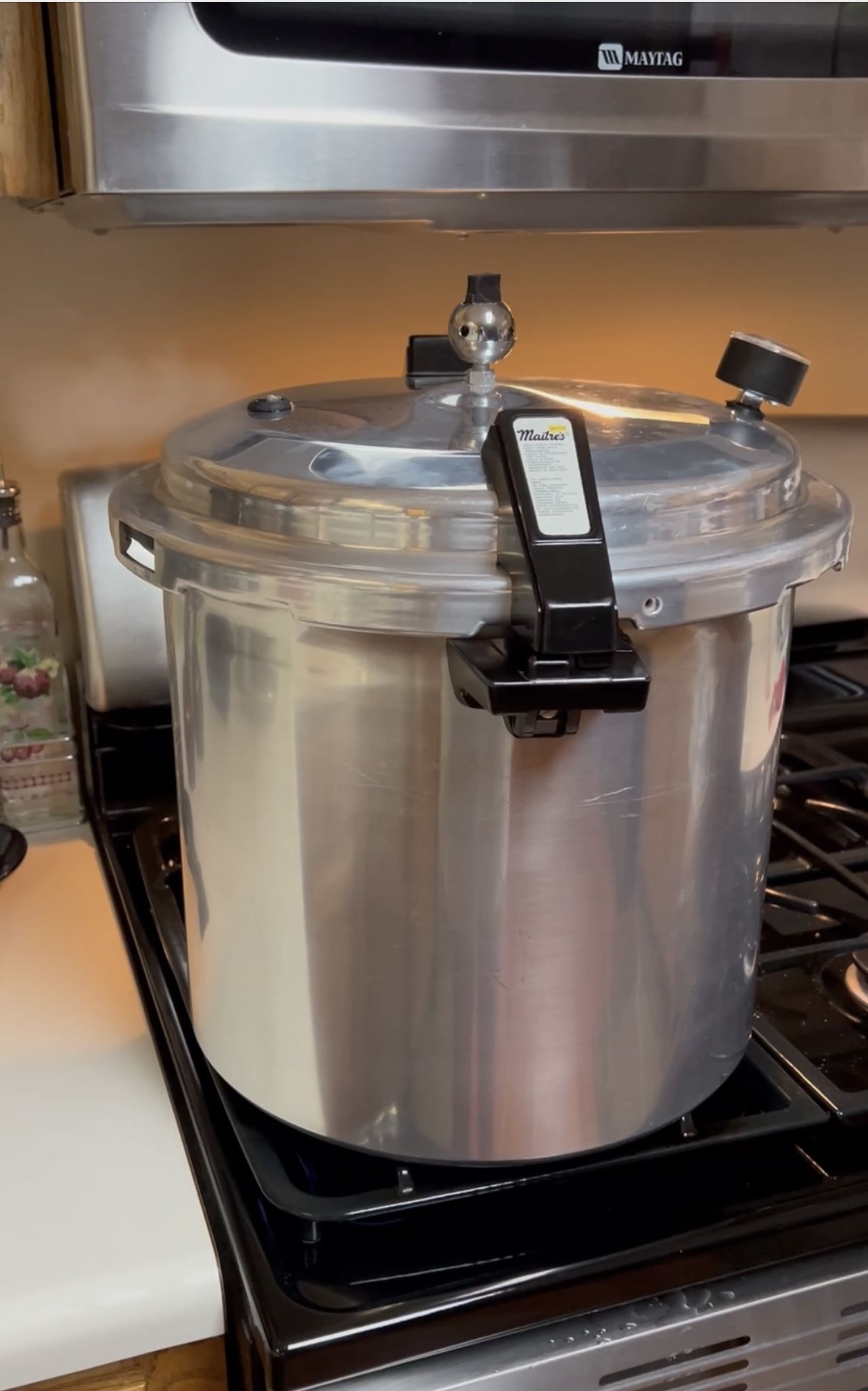 Maitre’s Pressure Cooker/ Canner & New Safety Valve/ Security & New Gasket