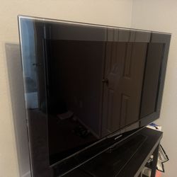 40” Samsung TV