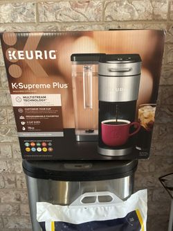Nice Coffee Maker $75 Obo!!
