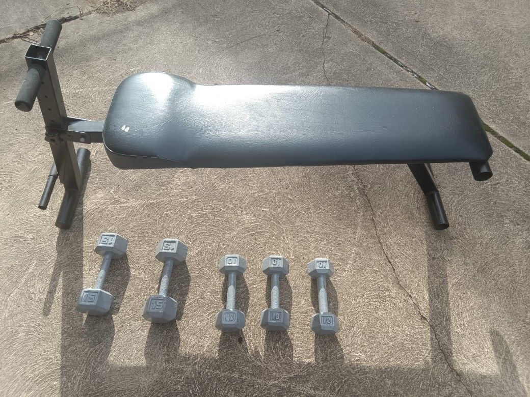 Nice Weight Set With Bench And Weights Delivery Available