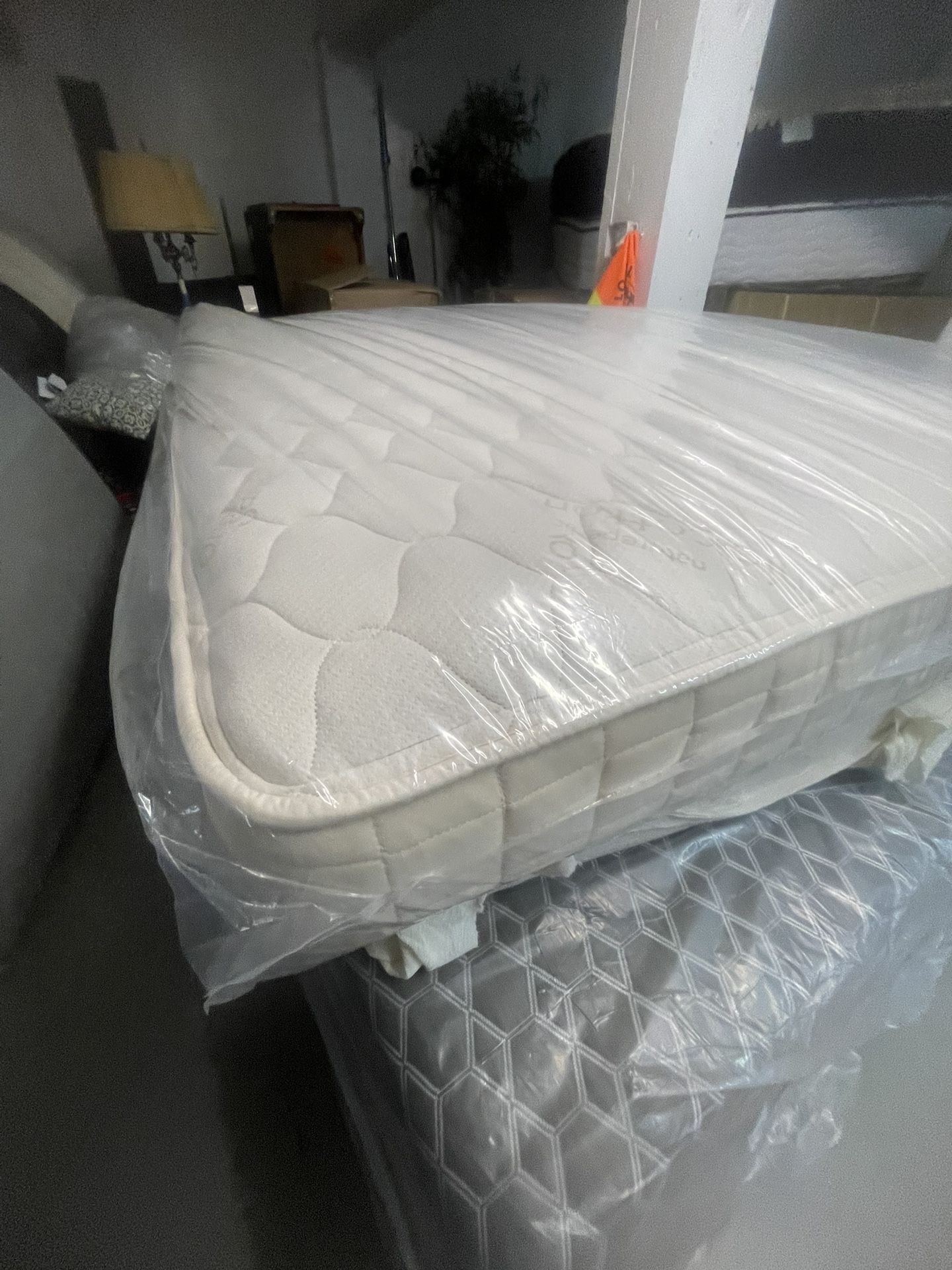 Full Size Nature Pedic Organic Mattress Or Full Size Gel Max 12 Inch Mattress cheaper