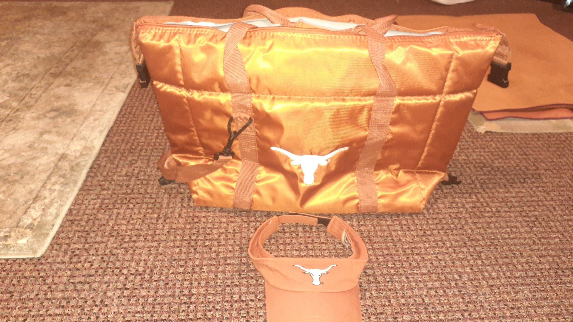 Texas Longhorns soft cooler bag- Plus A Brand New HAT!BAG holds up to 36 cans plus two hats
