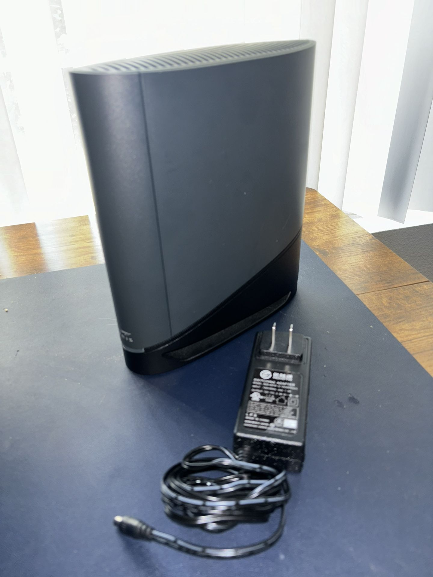 Arris G36 Gigabit Modem Router