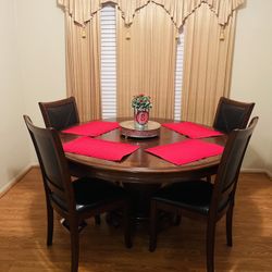 Ashley Furniture Round Table w/ Chairs