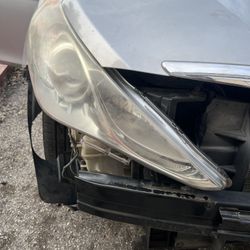Hyundai Sonata 2011-2014 Headlights