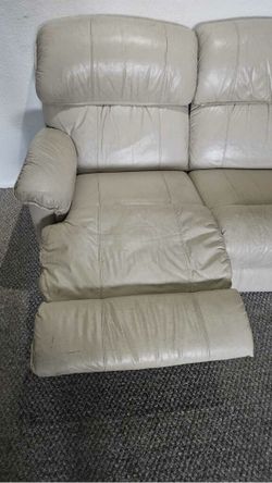 Lazyboy 2 seater leather
