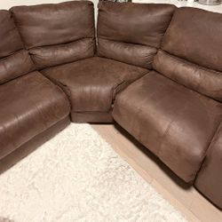 Sectional With Recliners