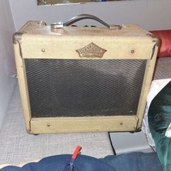 Vga 30 Guitar Amp