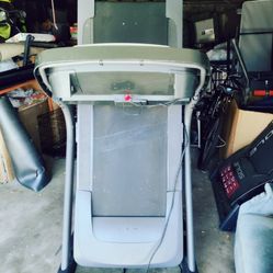 Health rider Treadmill 