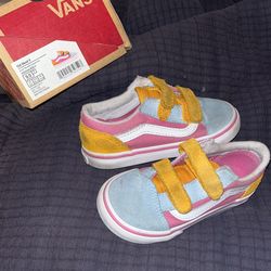 Vans 