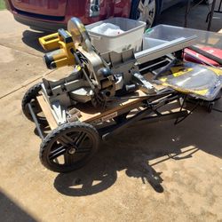 DeWalt Saw With Delta Portable Stand