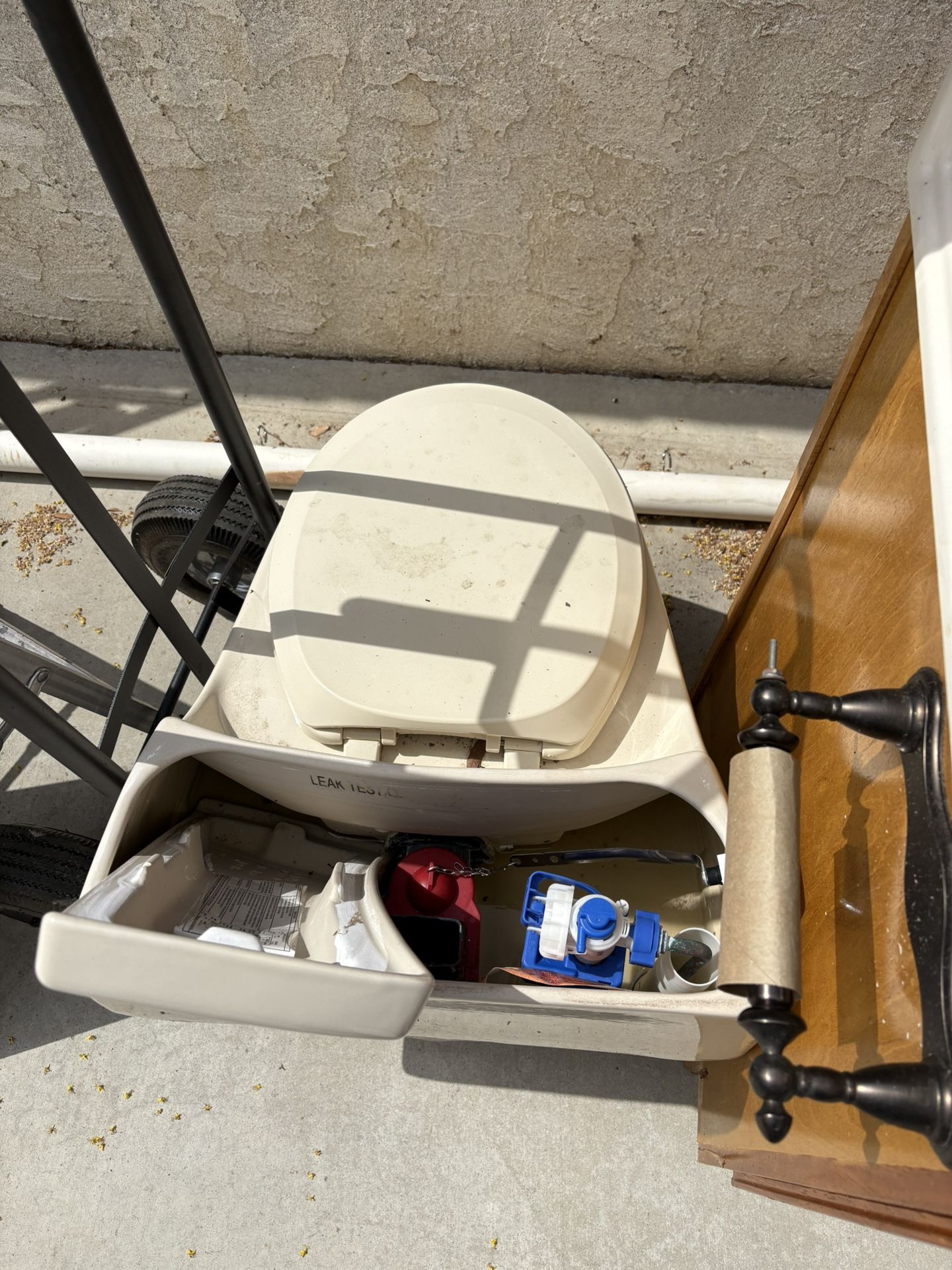 Free Toilet
