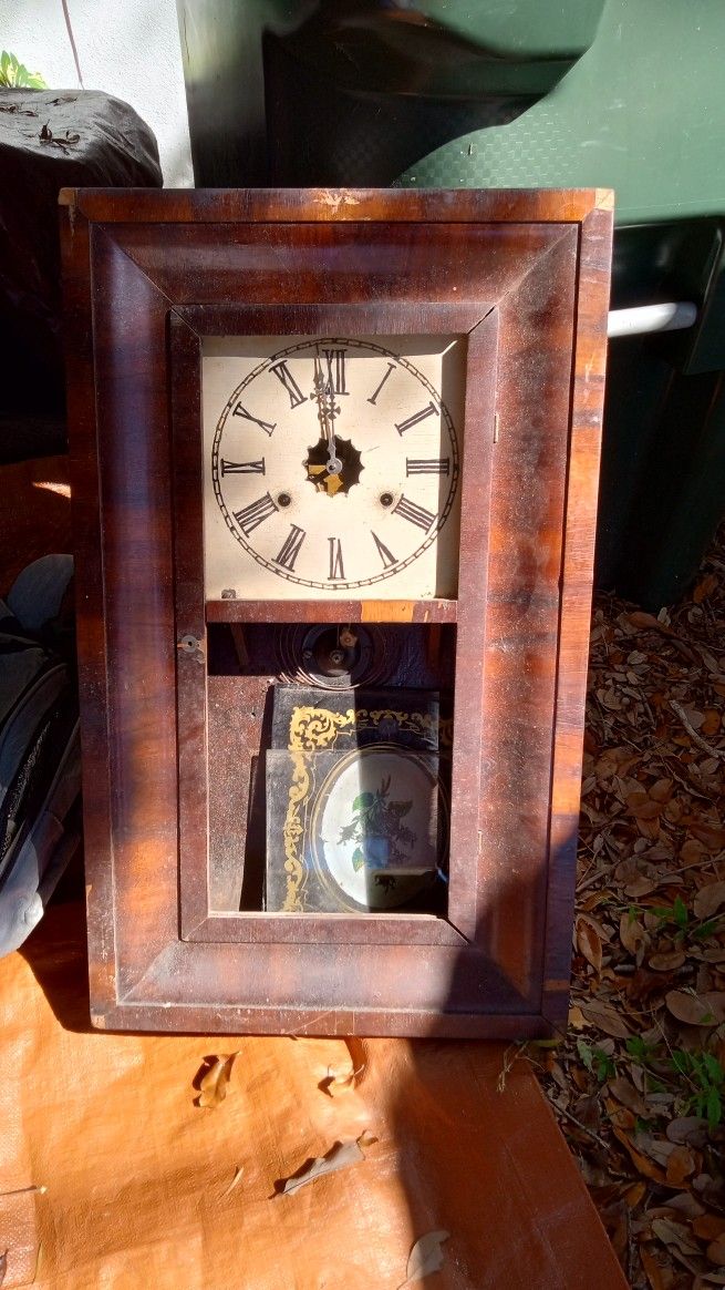 Beautiful Flame Mahogany Antique Clock 