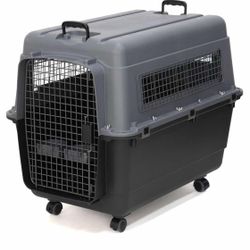 New Doggy Crate....has Small Damge