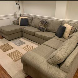 Couch Set Still Available 