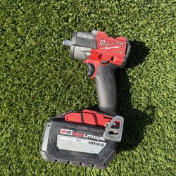 Milwaukee M18 18V Fuel 1/2" Mid-torque Impact Wrench With Battery