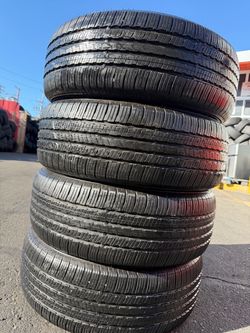 Vendo set de llantas 225/55r18 Falken en perfectas condiciones de vida
