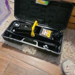Black Jack 2 Ton Jack
