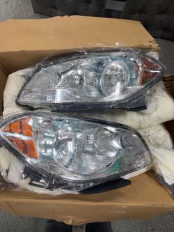 Headlights for 2008-2012 chevy malibu   📍$60