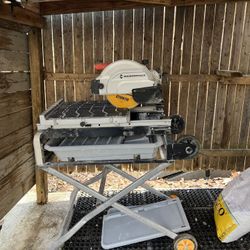 Diamondback Wet Saw